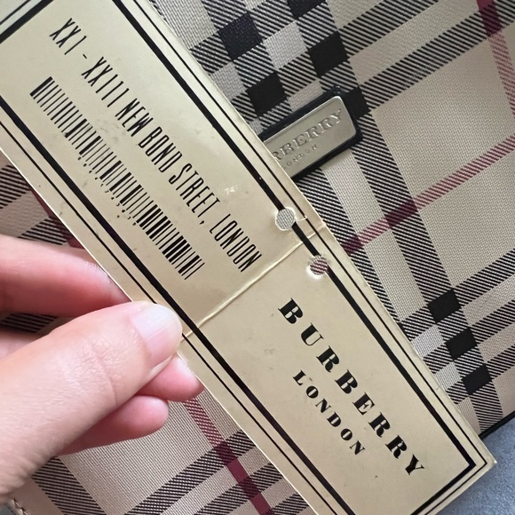 Authentic Burberry vintage bag - Picture 3 of 8